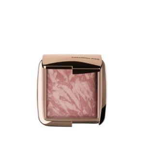 Hourglass Ambient Lighting Blush in Mood Exposure with a satin finish, perfect for fair olive skin.