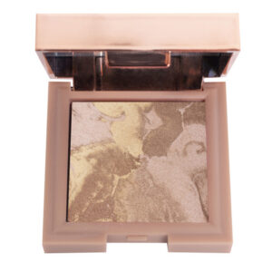 Glam Shop LUX Baked Bronzer in ZASKAKUJĄCY, a taupe shade infused with soft gold and rose accents, providing a radiant finish.