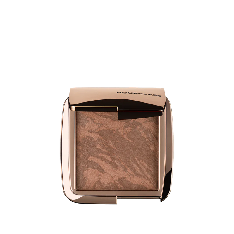 Add warmth and radiance to your dark olive complexion with Hourglass Ambient Lighting Bronzer in Radiant Bronze Light